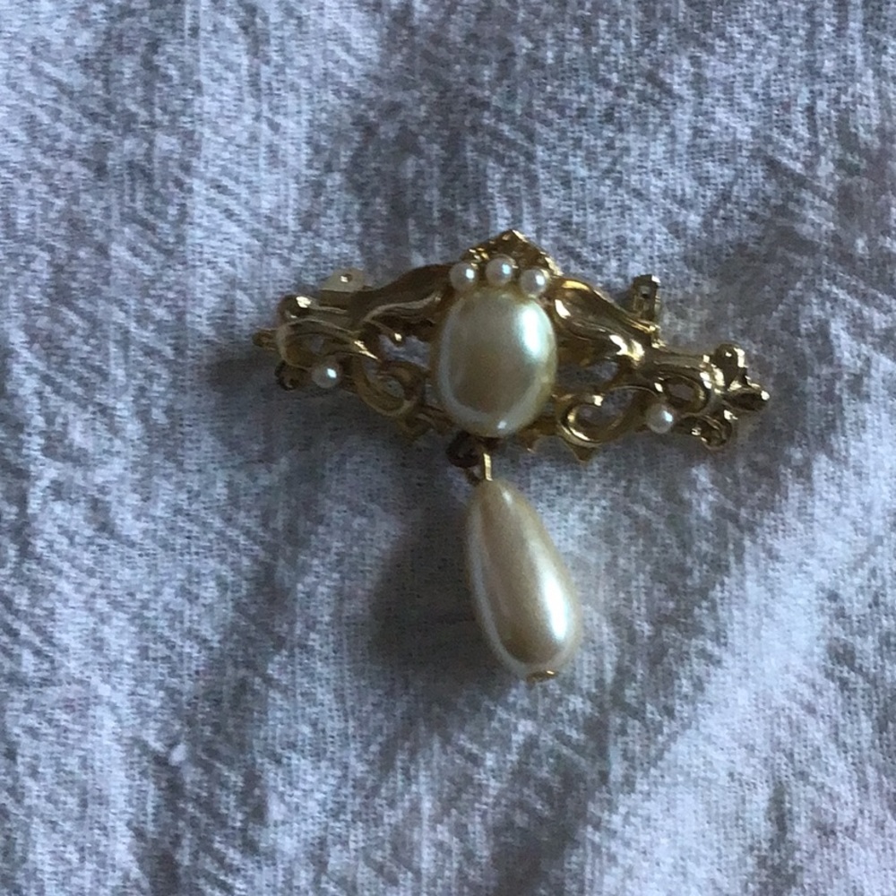 Vintage pin